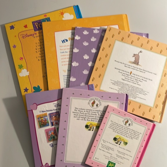 NOT ELIGIBLE FOR BUNDLE DEAL/SALE 7-Book Bundle Winnie the Pooh - Picture 2 of 12